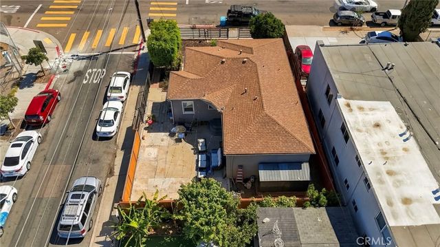 4092 Winona Avenue, San Diego, CA 92105