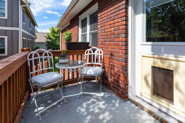 752 Fairview Road, Asheville, NC 28803