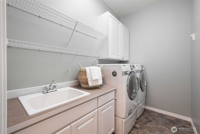 12428 232nd Terrace NE, Redmond, WA 98053