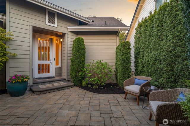 12428 232nd Terrace NE, Redmond, WA 98053
