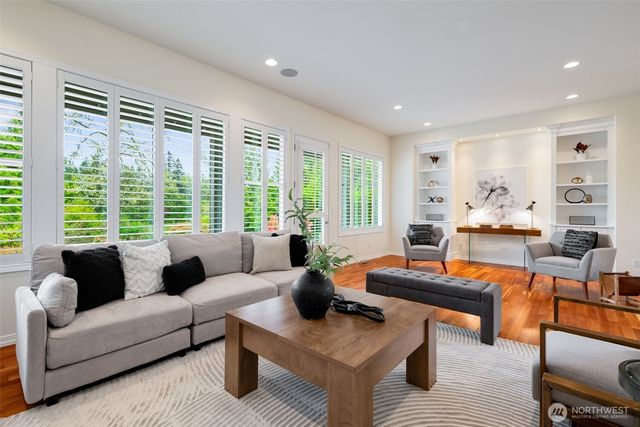 12428 232nd Terrace NE, Redmond, WA 98053
