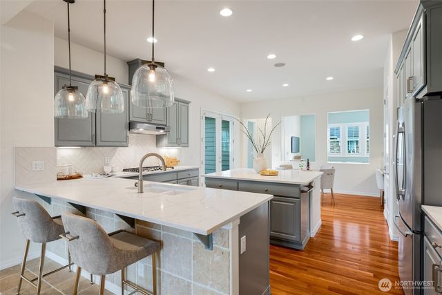 12428 232nd Terrace NE, Redmond, WA 98053