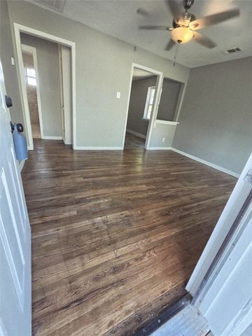 935 Powell Road, Mesquite, TX 75149