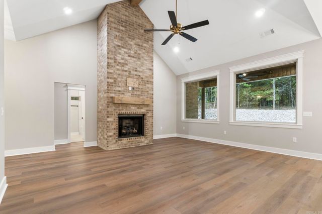 24 Brilliante Lane, Hot Springs Village, AR 71909