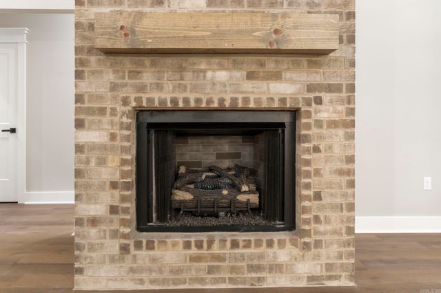 24 Brilliante Lane, Hot Springs Village, AR 71909