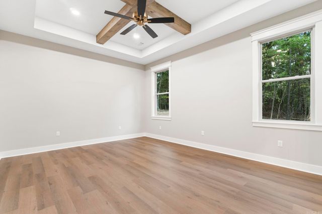 24 Brilliante Lane, Hot Springs Village, AR 71909