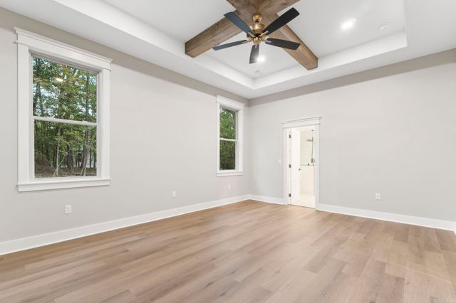 24 Brilliante Lane, Hot Springs Village, AR 71909