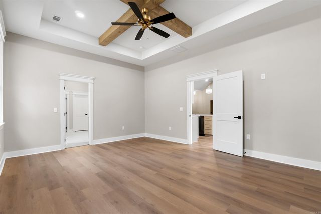 24 Brilliante Lane, Hot Springs Village, AR 71909