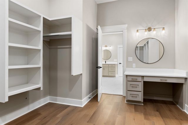 24 Brilliante Lane, Hot Springs Village, AR 71909