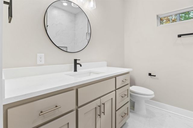 24 Brilliante Lane, Hot Springs Village, AR 71909