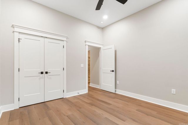 24 Brilliante Lane, Hot Springs Village, AR 71909