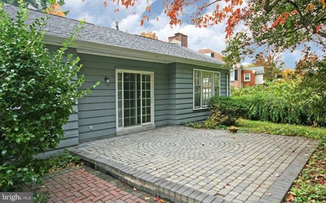1121 CLUB HOUSE RD, Gladwyne, PA 19035