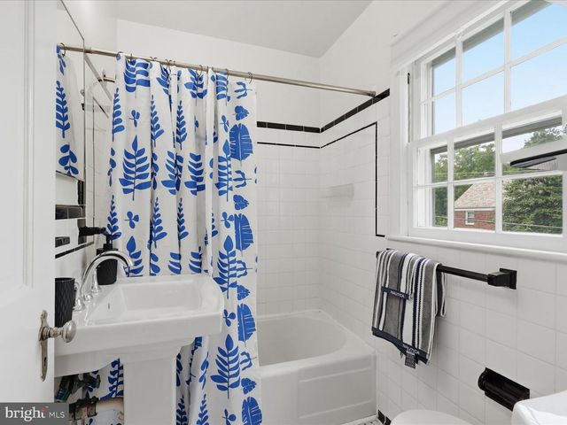 4409 FARADAY PL NW, Washington, DC 20016