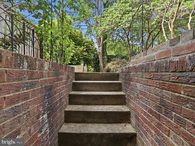 4409 FARADAY PL NW, Washington, DC 20016
