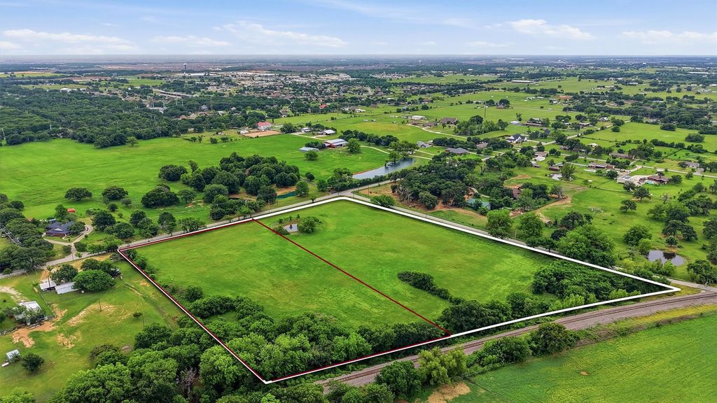 5ac New Hope Road, Aubrey, TX 76227