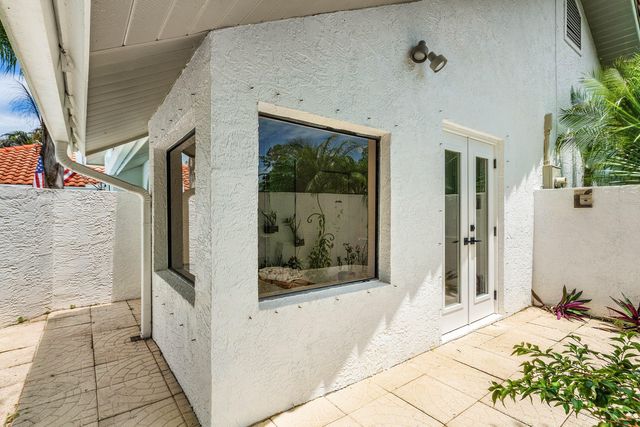 1488 SE Colony Way, Jupiter, FL 33478