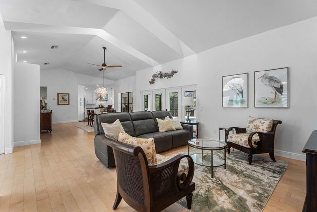 1488 SE Colony Way, Jupiter, FL 33478