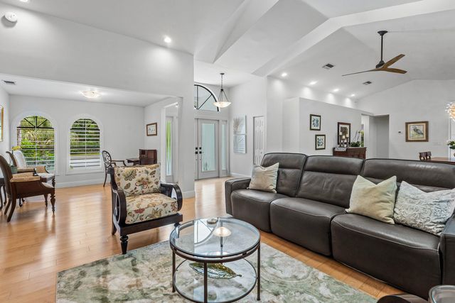 1488 SE Colony Way, Jupiter, FL 33478