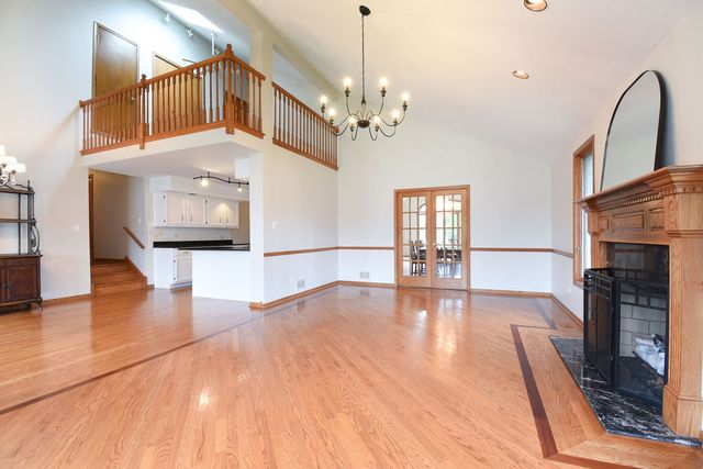 6928 154th Place, Oak Forest, IL 60452