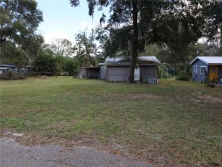 15184 HERNANDO AVENUE, Nobleton, FL 34661