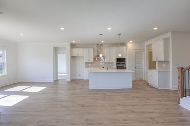 2023 Bennett Creek Drive, Columbia, TN 38401