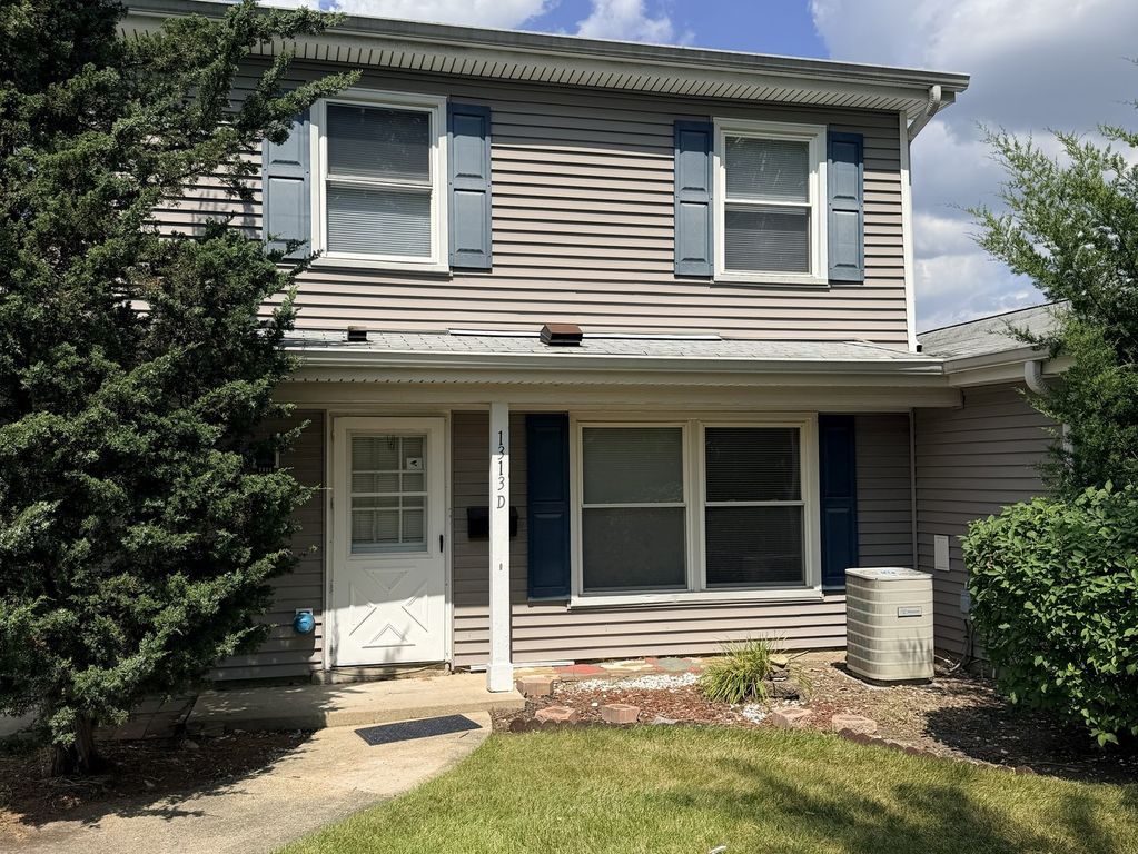 1313 KINGSBURY Drive D, Hanover Park, IL 60133 — exterior