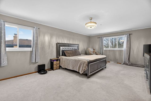 13940 S Teakwood Drive, Homer Glen, IL 60491