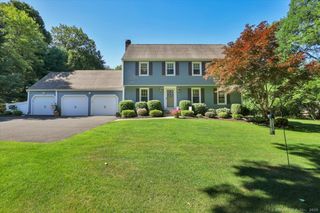 320 Fans Rock Road, Hamden, CT 06518