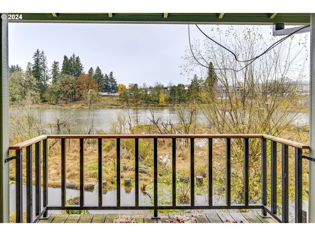 11990 Sw CORBY Dr 16, Portland, OR 97225