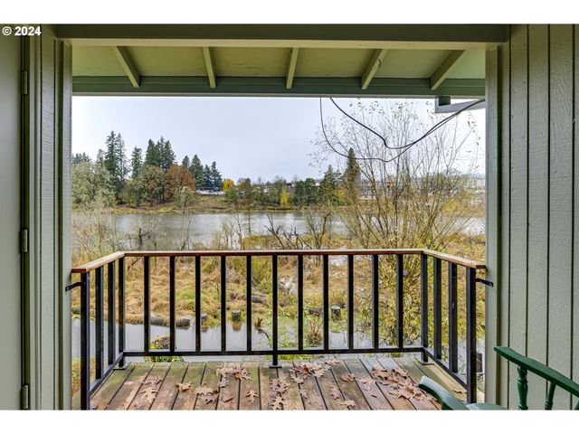 11990 Sw CORBY Dr 16, Portland, OR 97225