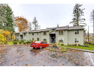 11990 Sw CORBY Dr 16, Portland, OR 97225