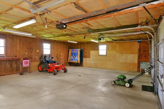 132 East Shore South, Grand Isle, VT 05458