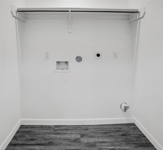 6532 Geisler Crossing Lane, Dickinson, TX 77539