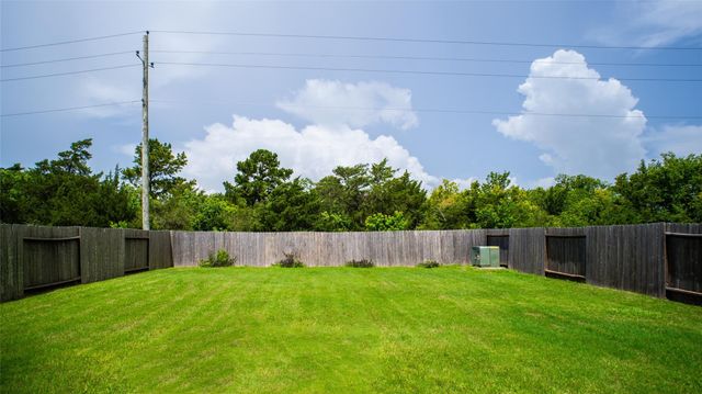 6532 Geisler Crossing Lane, Dickinson, TX 77539