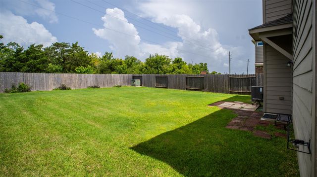 6532 Geisler Crossing Lane, Dickinson, TX 77539