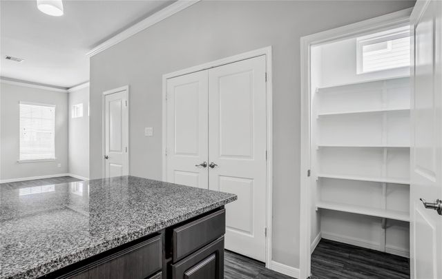 6532 Geisler Crossing Lane, Dickinson, TX 77539