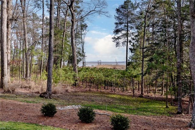 2509 Sanctuary DR, Williamsburg, VA 23185