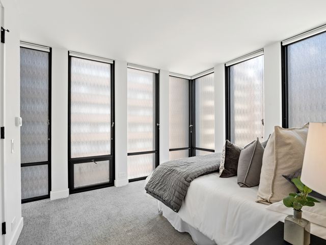 200 E Delaware Place 8C-9C, Chicago, IL 60611