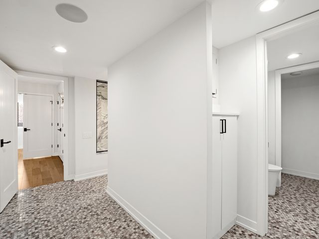 200 E Delaware Place 8C-9C, Chicago, IL 60611