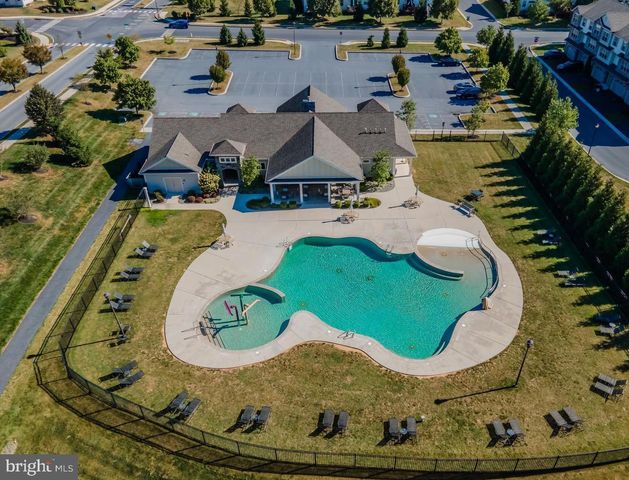 2097 HILL SIDE DRIVE, Mechanicsburg, PA 17055