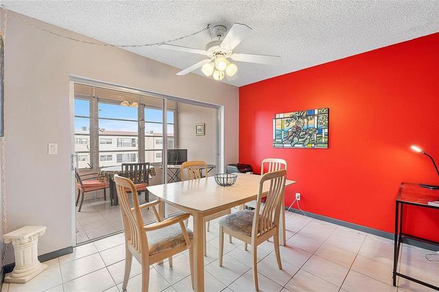 4042 NW 19th Street 409, Lauderhill, FL 33313