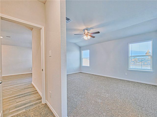 6160 Darlington Avenue, College Station, TX 77845