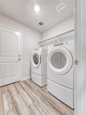 6160 Darlington Avenue, College Station, TX 77845
