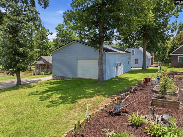 347 Bedford Way, Prosperity, SC 29127