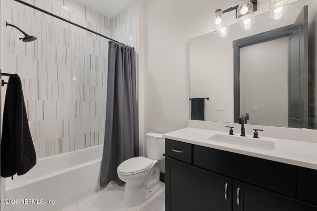 407 SHINNECOCK Drive, St. Johns, FL 32259