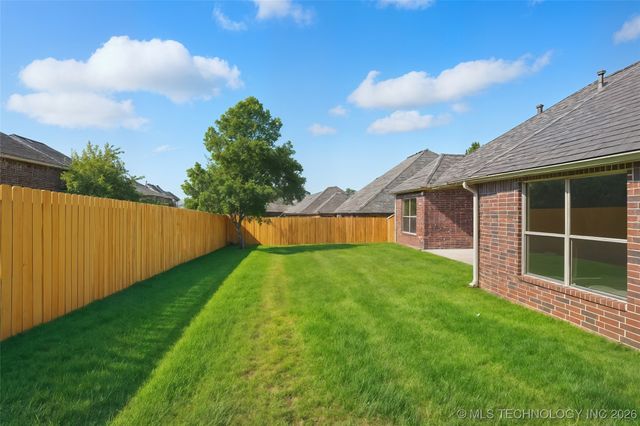 4526 E 141st Place S, Bixby, OK 74008