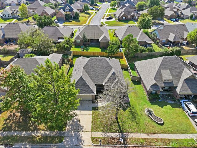 4526 E 141st Place S, Bixby, OK 74008