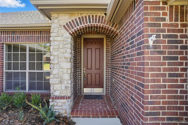 4526 E 141st Place S, Bixby, OK 74008