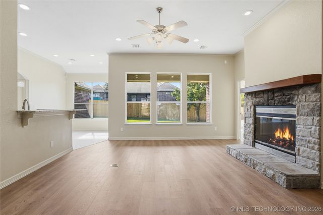 4526 E 141st Place S, Bixby, OK 74008