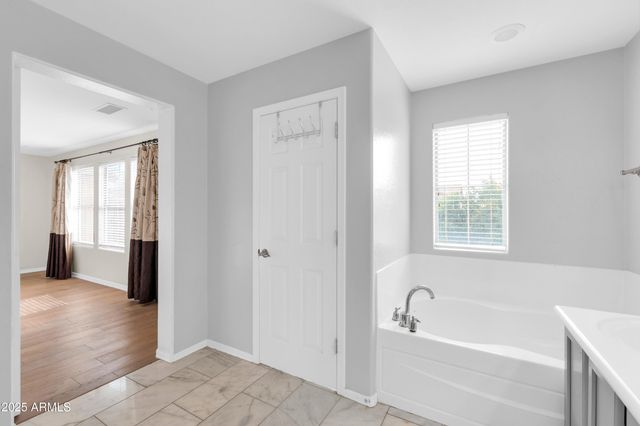 2040 W Kathleen Road, Phoenix, AZ 85023